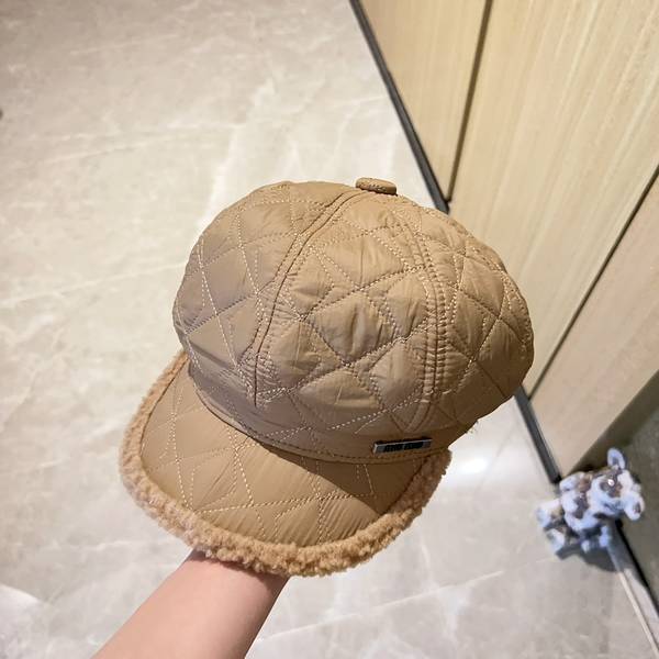 Miu Miu Hat MUH00110